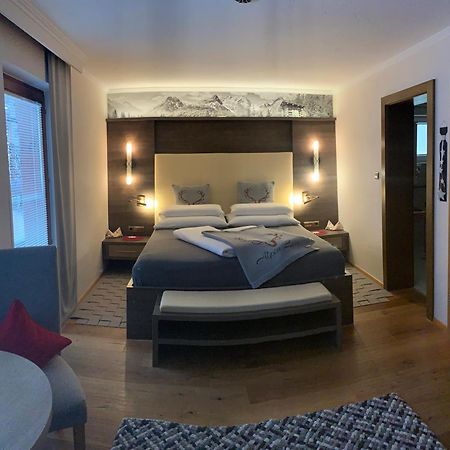 Gaestehaus Sissy Längenfeld Buitenkant foto