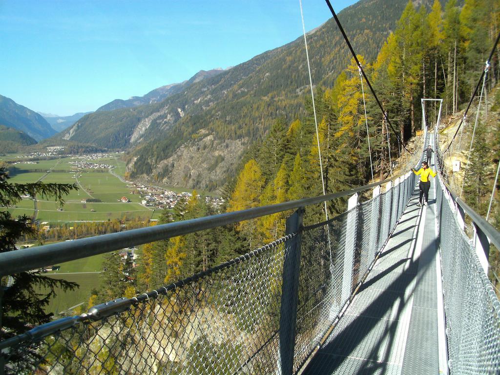 Gaestehaus Sissy Längenfeld Buitenkant foto