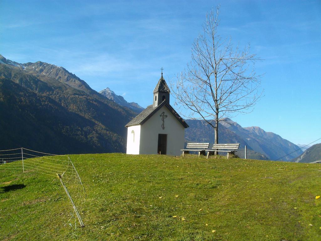 Gaestehaus Sissy Längenfeld Buitenkant foto