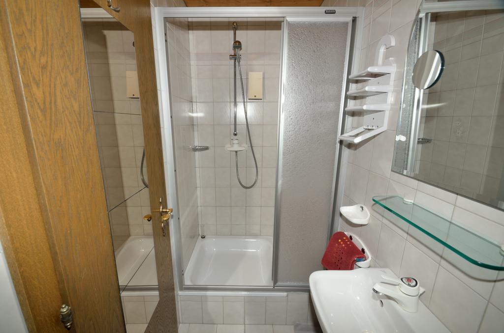 Gaestehaus Sissy Längenfeld Kamer foto
