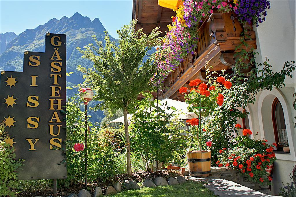 Gaestehaus Sissy Längenfeld Buitenkant foto