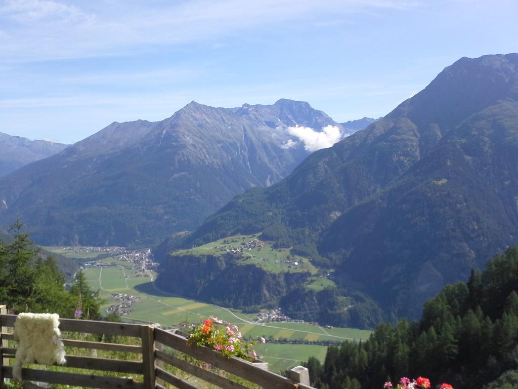Gaestehaus Sissy Längenfeld Buitenkant foto